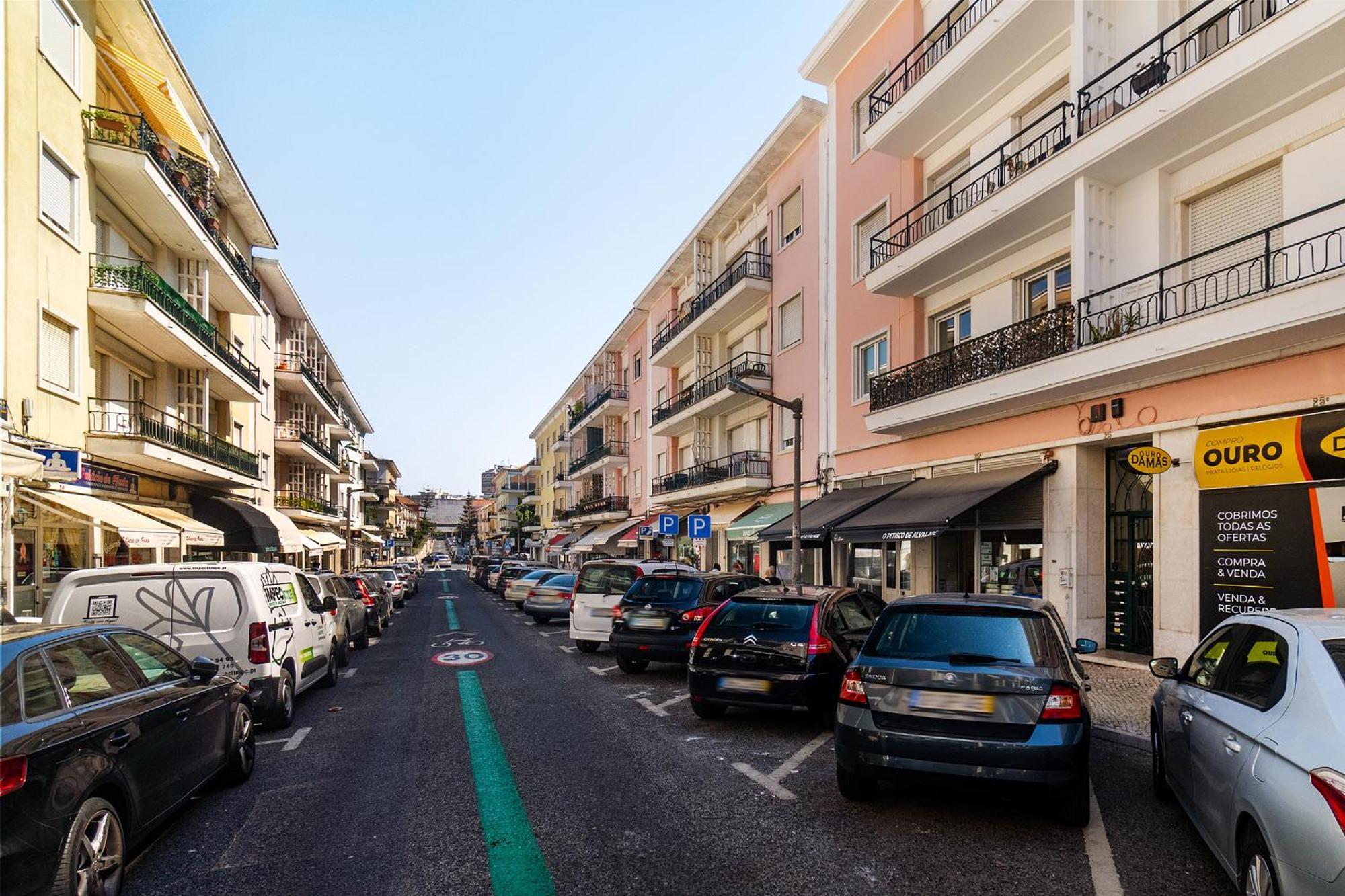 Whome Bright Modern In The Heart Of Alvalade *
