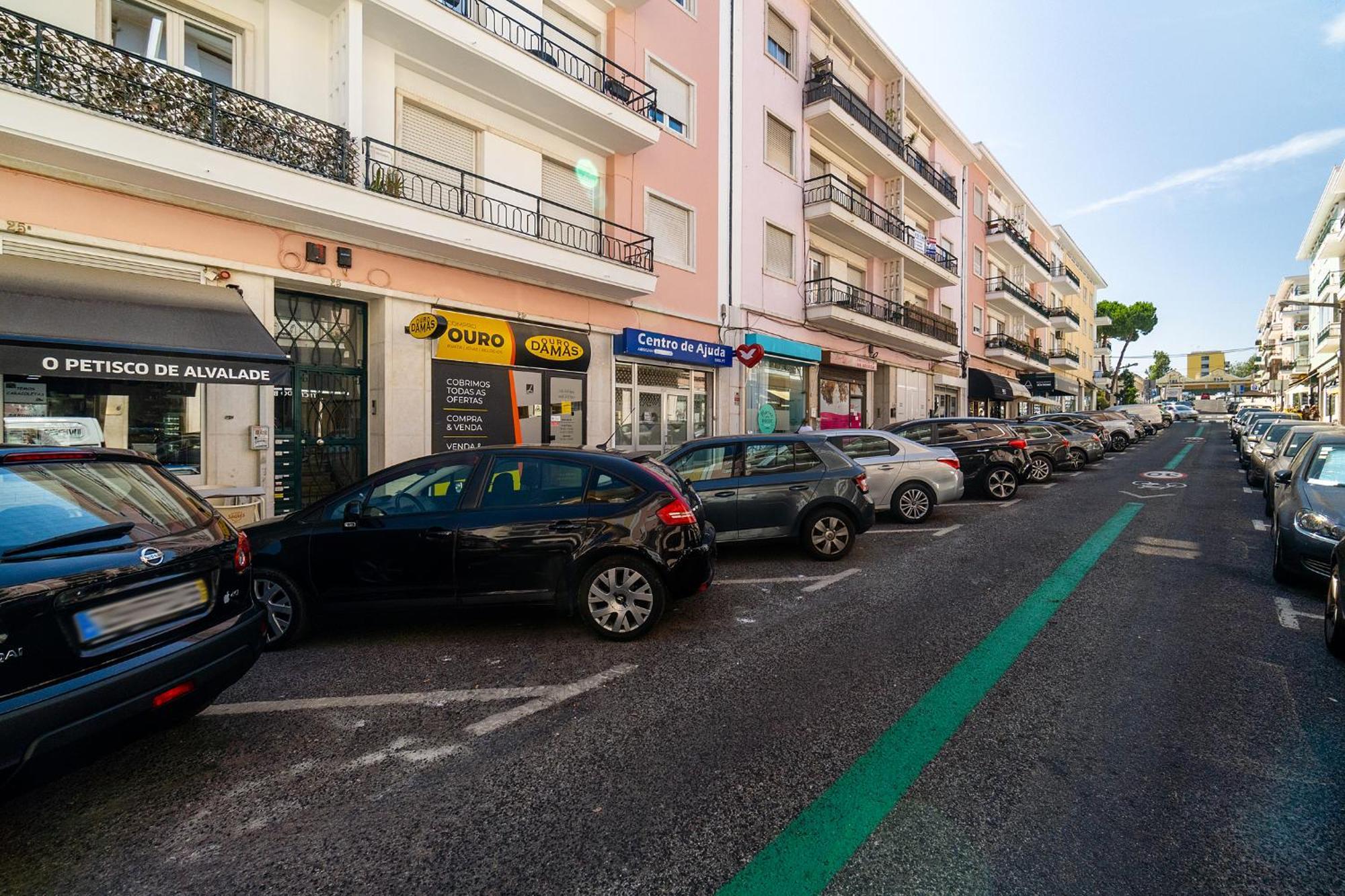 Whome Bright Modern In The Heart Of Alvalade Apartment *